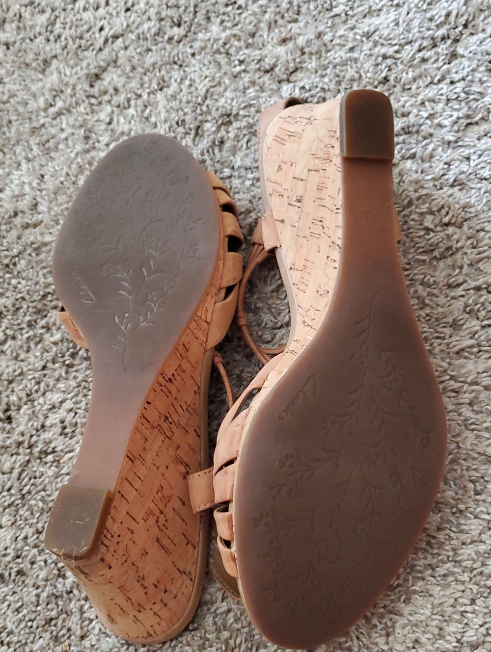 Strappy Wedge Heels - Picture 6 of 8